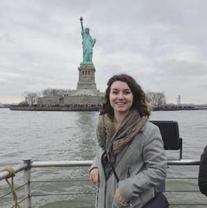 Meet your Posher, Lauren